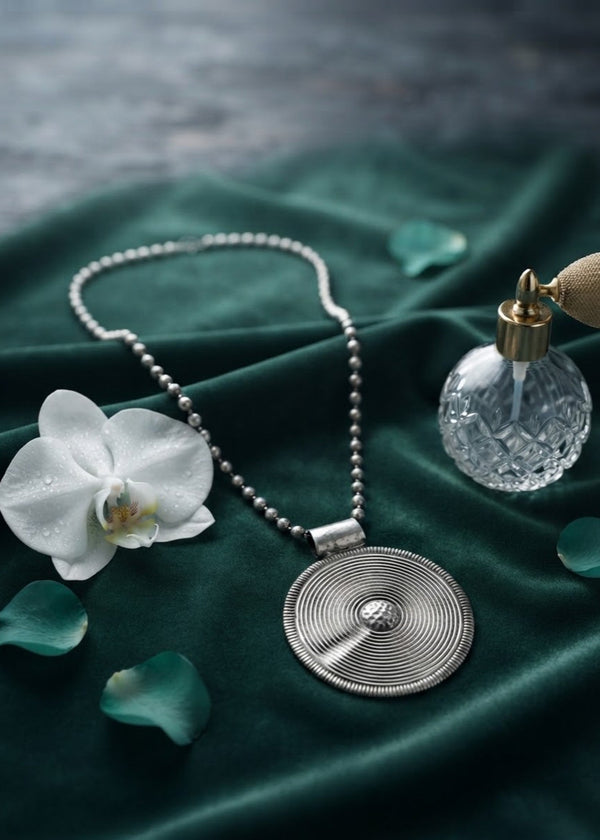 RJ | vintage Orbiting Eye Necklace - image 2